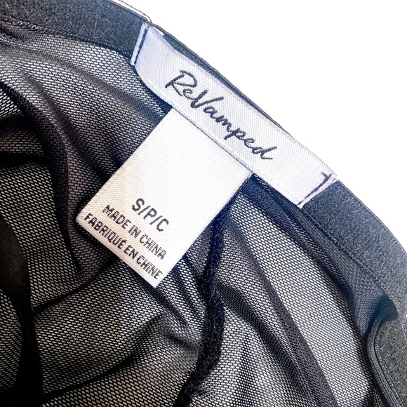 REVAMPED Black lace bodysuit - Picture 4 of 4